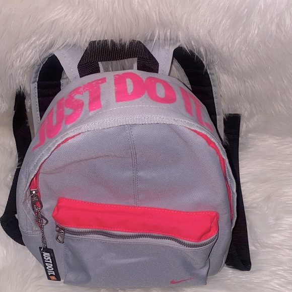 NIKE🎒Small Backpack ‘Just Do It’ - Picture 2 of 8
